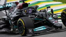 Нова смяна на мотора на Хамилтън, очаква го наказание