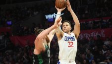 Бомба в НБА! Детройт взе Блейк Грифин