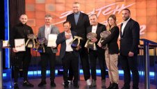 Пенчо Дочев и Ия Костова със „Златен пояс“ за най-добри в бойните спортове за годината