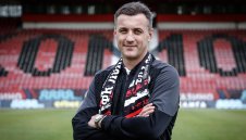 Разкриха заплатата на Генчев в Локо