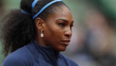 Серина мачка на "Ролан Гарос", Азаренка е аут още в първи кръг + ВИДЕО