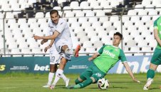 Славия без Владо Николов във Враца