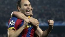 Иниеста и Сержи Роберто се завръщат