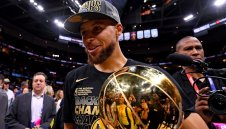 Къри: Не съм МВП? Най-важни са титлите