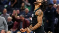 Забравеният Дерик Роуз блесна с 50 точки