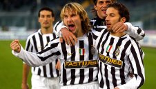 Какво е общото между Юве-2003 и Юве-2015?