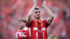 И Анди Робъртсън отива в Мадрид?