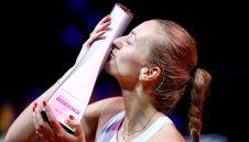 Петра Квитова е новата шампионка в Щутгарт, спечели своя 27-и трофей в кариерата си