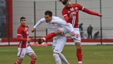 ЦСКА-София се раздели със защитник