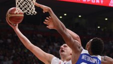 Ноле се утеши с шоуто на Йокич и Янис в Белград