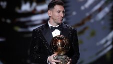 Днес бутат осма Златна топка в ръцете на Меси