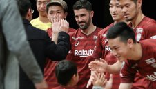 Погнаха легенда на Барса за сексуален тормоз