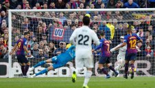 Тики-така! Барса поведе на Реал след 30 паса + ГРАФИКА И ВИДЕО