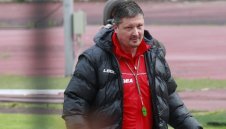 Любо Пенев след загубата от Славия: Заслужавахме да спечелим