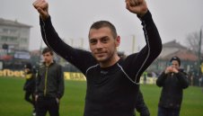 Ботев Пловдив преподписа със звездата си