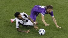 Модрич трябва да вземе Златната топка