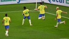 "Селесао" иска да продължи с танца на гълъба