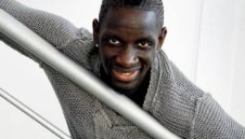 Мамаду Сако преподписа с Ливърпул