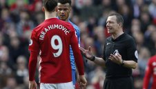 Страхлив рефер превърна Юнайтед - Борнемут в екшън + ВИДЕО