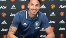 Златан пропуска мачовете с Дортмунд и Сити?