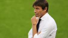 Скандал за пари отказали Конте от Тотнъм