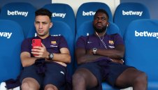 Нов удар за Барса: Юмтити със сериозна контузия