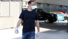 Грандове ухажват тер Стеген, но той остава верен на Барса