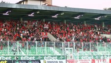 Скандал в Разград: Арестуваха фенове на ЦСКА за кражба на презервативи и уиски