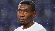 Румениге за Алаба: От месеци се въртим в кръг