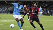 Наполи спечели в 95-ата минута