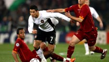 Несподелена любов: Де Роси не преминал в Ман Юнайтед заради асове