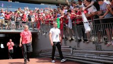 Магуайър, Тоби, Вилиан, Перишич? Моуриньо трябва да избере само един