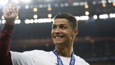 Роналдо ще отсъства един месец