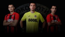 Локо Сф картотекира трио таланти