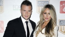 Крадци заплашват играч на Евертън с бухалки