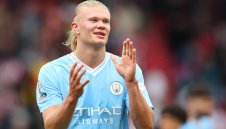 Ново огромно признание за Халанд