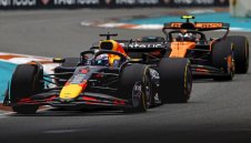 Ландо: С Макс винаги е трудно, но той сам се прецака този път