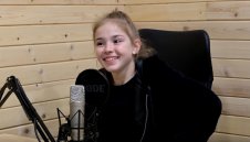 Бащата на Стилияна Николова откривател на Салах (ВИДЕО)