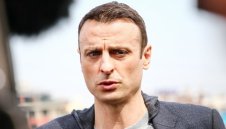 Бербатов поля с леден душ Боби Михайлов: Лицензът на БФС може да бъде отнет