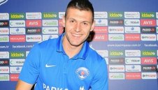 Турци изгониха наш национал