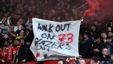 Глейзър са се отказали от милиони в Ман Юнайтед