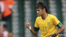 Бразилия надви Египет, Неймар и Дамиао с голове