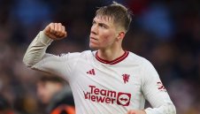 Нападател на Ман Юнайтед е над всички за месеца във Висшата лига