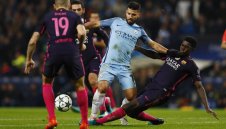 Защитник на Барса с контузия, виси за "Ел Класико"