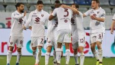 COVID-19 плъзна в съблекалнята на тим от Серия "А"