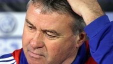 Хидинк се връща в Челси