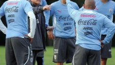 Журналистите ядосаха Оскар Табарес