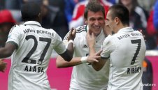 Байерн продължава да преследва рекорд на Хамбургер