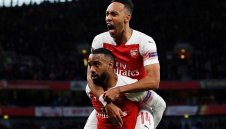 Лаказет и Оба-Оба съкрушиха Валенсия, Арсенал спечели с 3:1