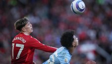 Съсипаха от критики дербито на Манчестър